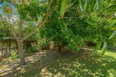 14590 SW 84th Court Palmetto Bay FL 33158