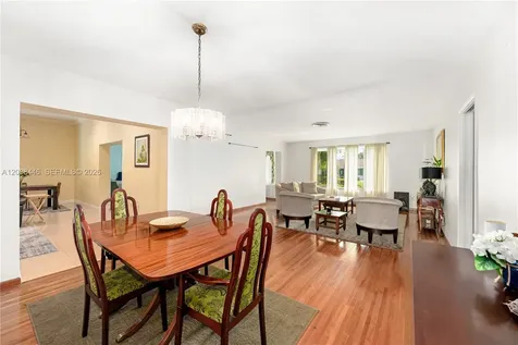 14590 SW 84th Court Palmetto Bay FL 33158