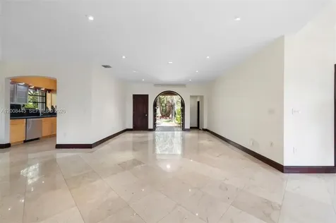 540 S Shore Drive Miami Beach FL 33141