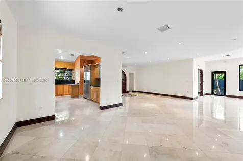 540 S Shore Drive Miami Beach FL 33141