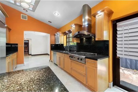 540 S Shore Drive Miami Beach FL 33141