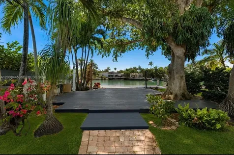 540 S Shore Drive Miami Beach FL 33141