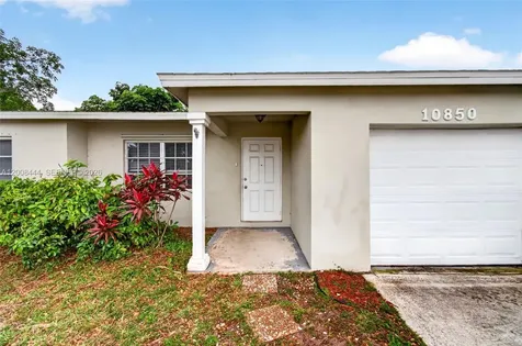 10850 Eureka Street Boca Raton FL 33428