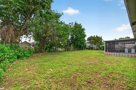 10850 Eureka Street Boca Raton FL 33428