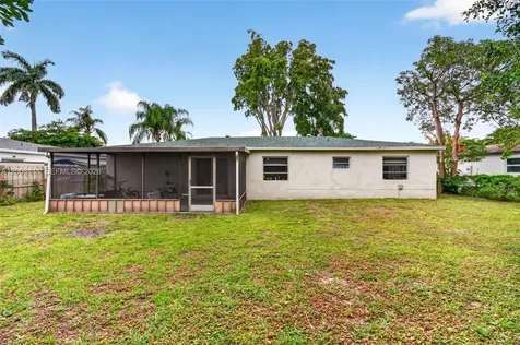 10850 Eureka Street Boca Raton FL 33428