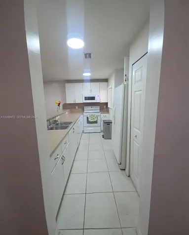 22911 SW 88th Place Cutler Bay FL 33190
