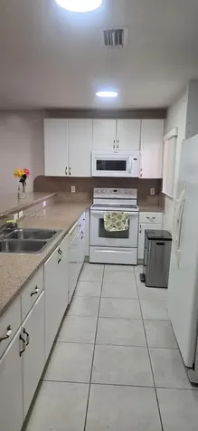 22911 SW 88th Place Cutler Bay FL 33190