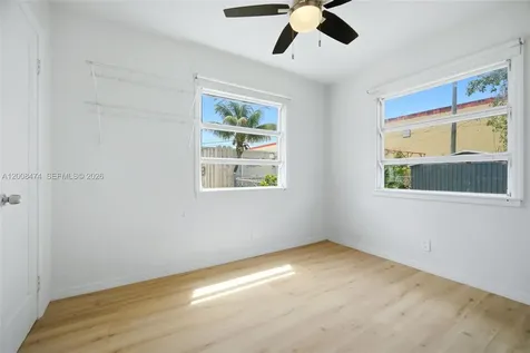 2124 Taylor Street Hollywood FL 33020