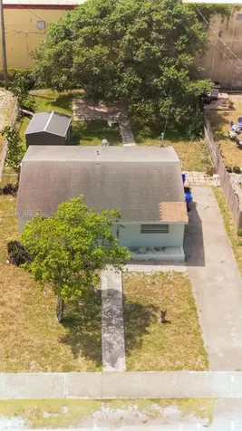 2124 Taylor Street Hollywood FL 33020