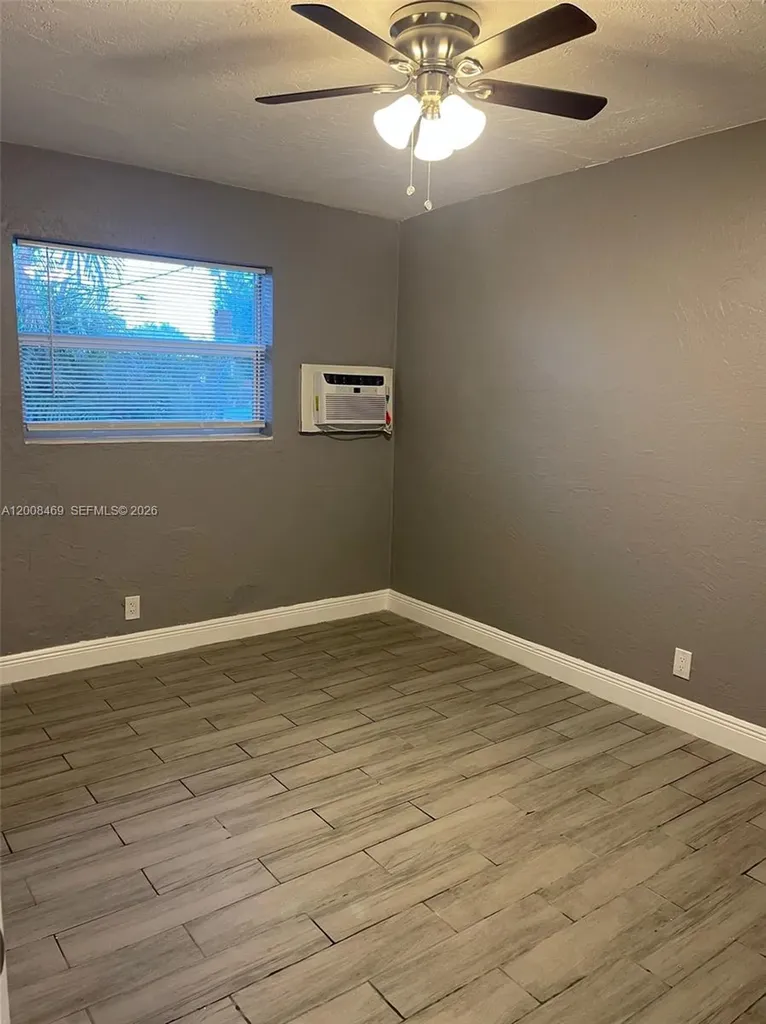 3070 NW 12th Court Fort Lauderdale FL 33311