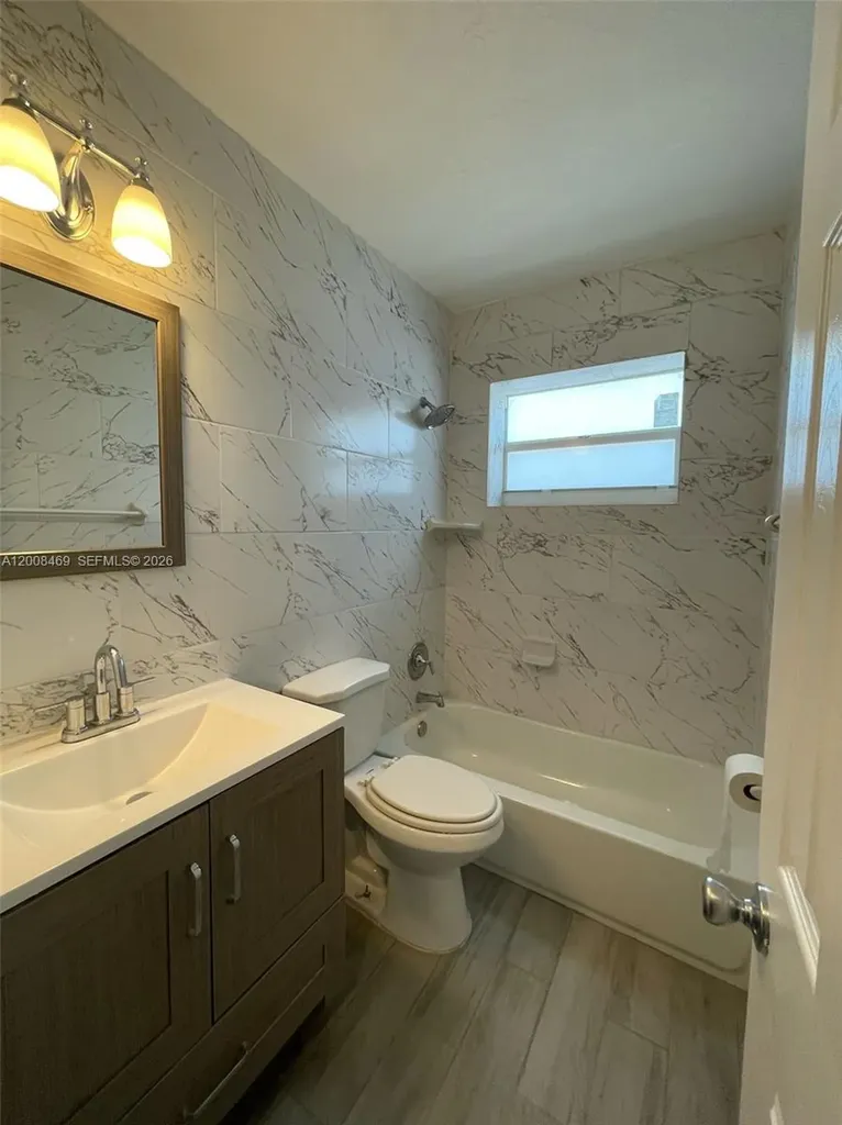 3070 NW 12th Court Fort Lauderdale FL 33311
