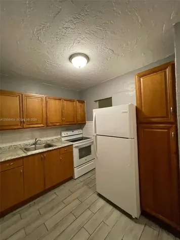 3070 NW 12th Court Fort Lauderdale FL 33311