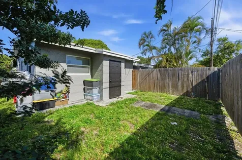 3070 NW 12th Court Fort Lauderdale FL 33311