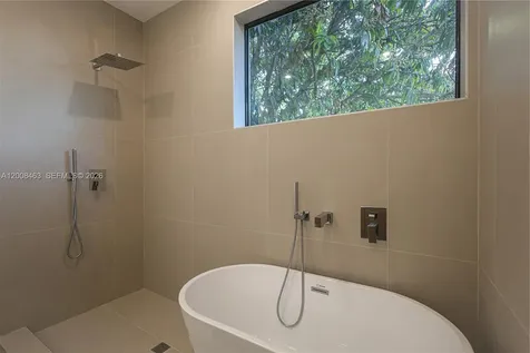 5800 NW 5th Avenue #5800 Miami FL 33127