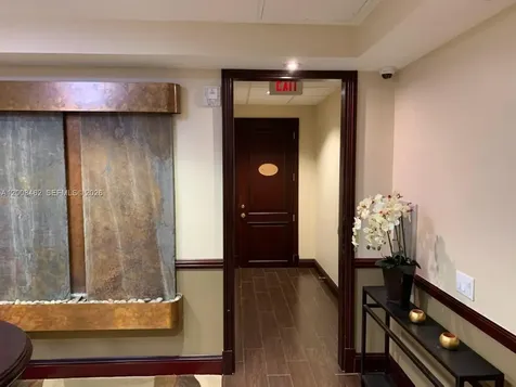 2750 NE 185th Street Aventura FL 33180