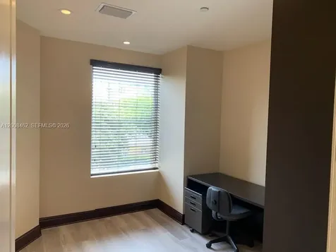 2750 NE 185th Street Aventura FL 33180