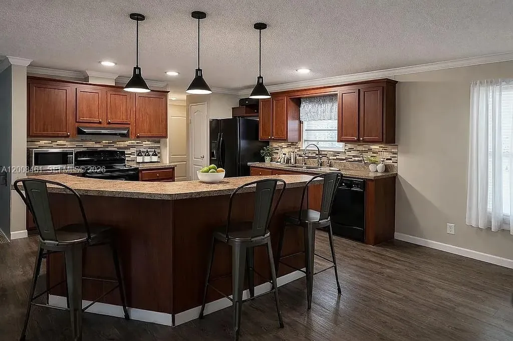 390 NW 134th Avenue Plantation FL 33325
