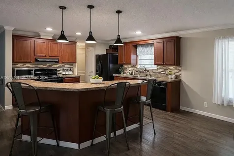 390 NW 134th Avenue Plantation FL 33325