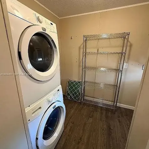 390 NW 134th Avenue Plantation FL 33325