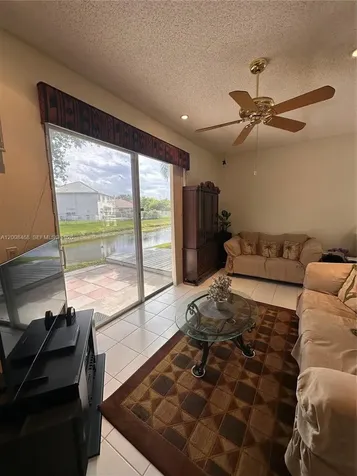 4852 NW 19th Street Coconut Creek FL 33063