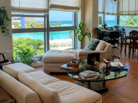 5055 Collins Avenue Miami Beach FL 33140
