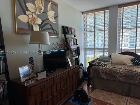 5055 Collins Avenue Miami Beach FL 33140