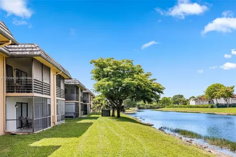 145 Lake Nancy Lane West Palm Beach FL 33411
