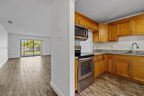 145 Lake Nancy Lane West Palm Beach FL 33411