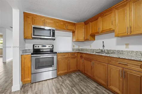 145 Lake Nancy Lane West Palm Beach FL 33411