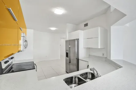 10750 NW 66th Street Doral FL 33178