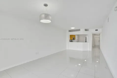 10750 NW 66th Street Doral FL 33178