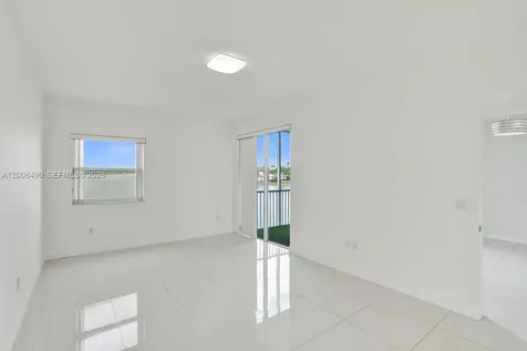 10750 NW 66th Street Doral FL 33178