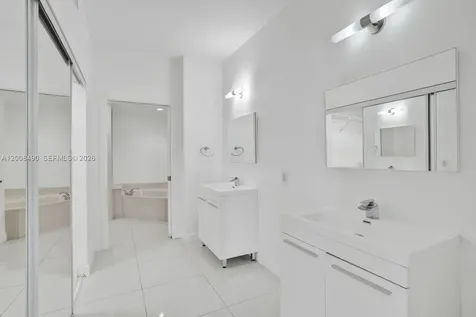 10750 NW 66th Street Doral FL 33178