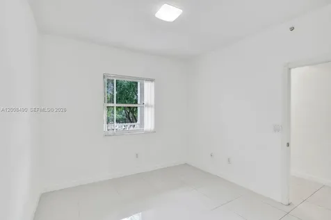 10750 NW 66th Street Doral FL 33178