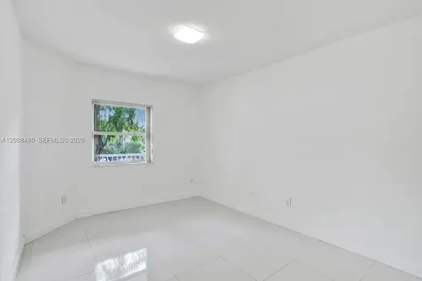 10750 NW 66th Street Doral FL 33178