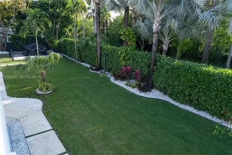 10475 SW 72nd Avenue Pinecrest FL 33156