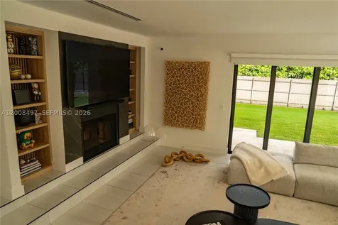 10475 SW 72nd Avenue Pinecrest FL 33156