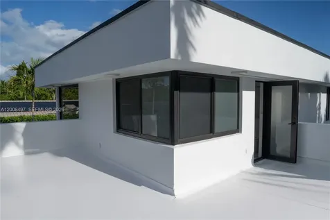 10475 SW 72nd Avenue Pinecrest FL 33156