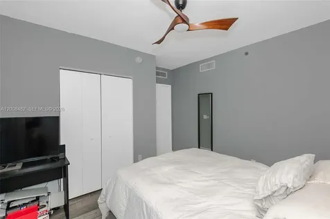 465 Brickell Avenue Miami FL 33131