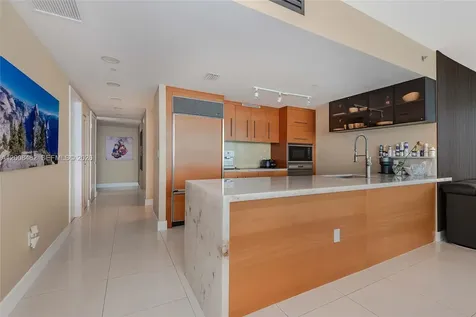 465 Brickell Avenue Miami FL 33131