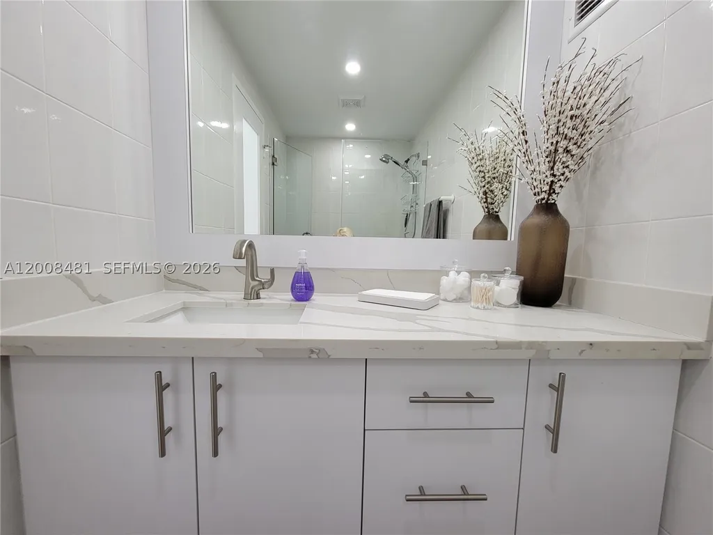 3505 S Ocean Drive Hollywood FL 33019