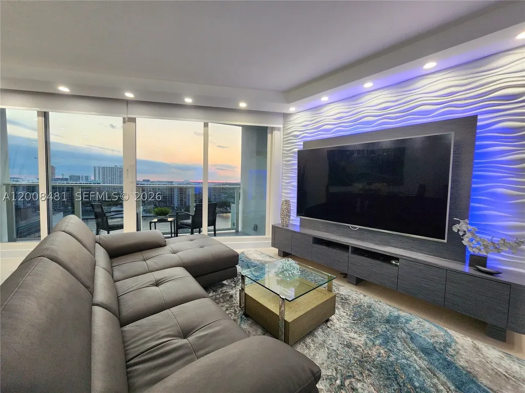 3505 S Ocean Drive Hollywood FL 33019