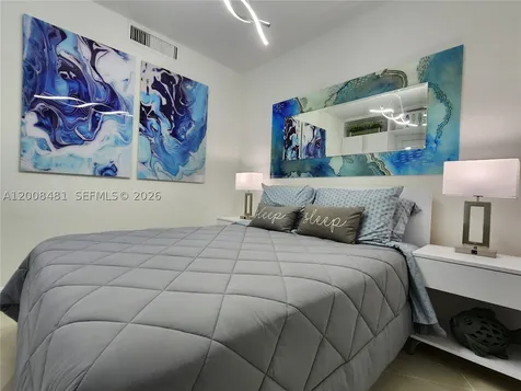 3505 S Ocean Drive Hollywood FL 33019