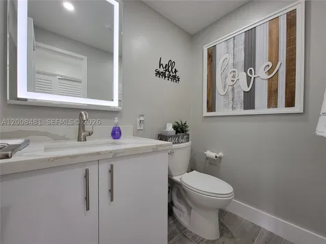 3505 S Ocean Drive Hollywood FL 33019