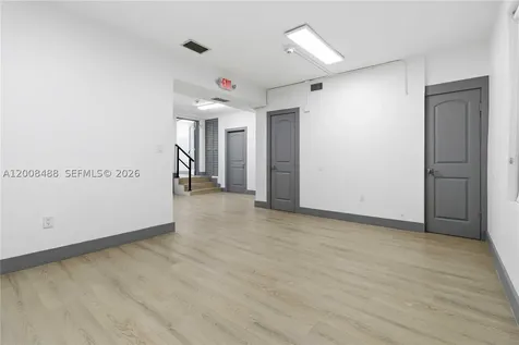 470 NW 22nd Avenue Miami FL 33125