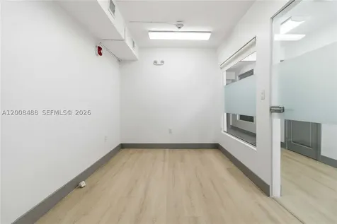 470 NW 22nd Avenue Miami FL 33125