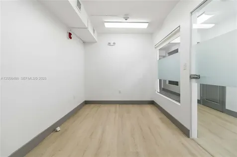 470 NW 22nd Avenue Miami FL 33125