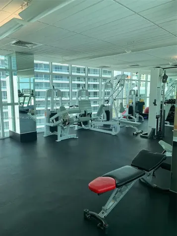 218 SE 14th Street Miami FL 33131