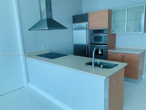 218 SE 14th Street Miami FL 33131