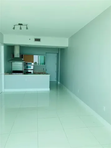 218 SE 14th Street Miami FL 33131